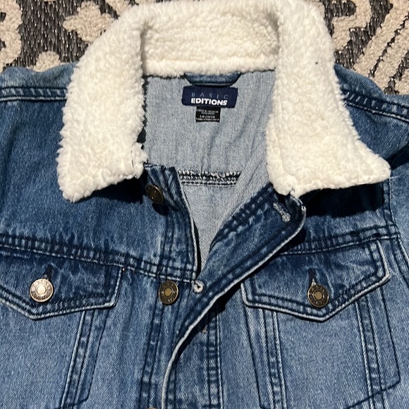 Jeans jacket - Picture 2 of 4